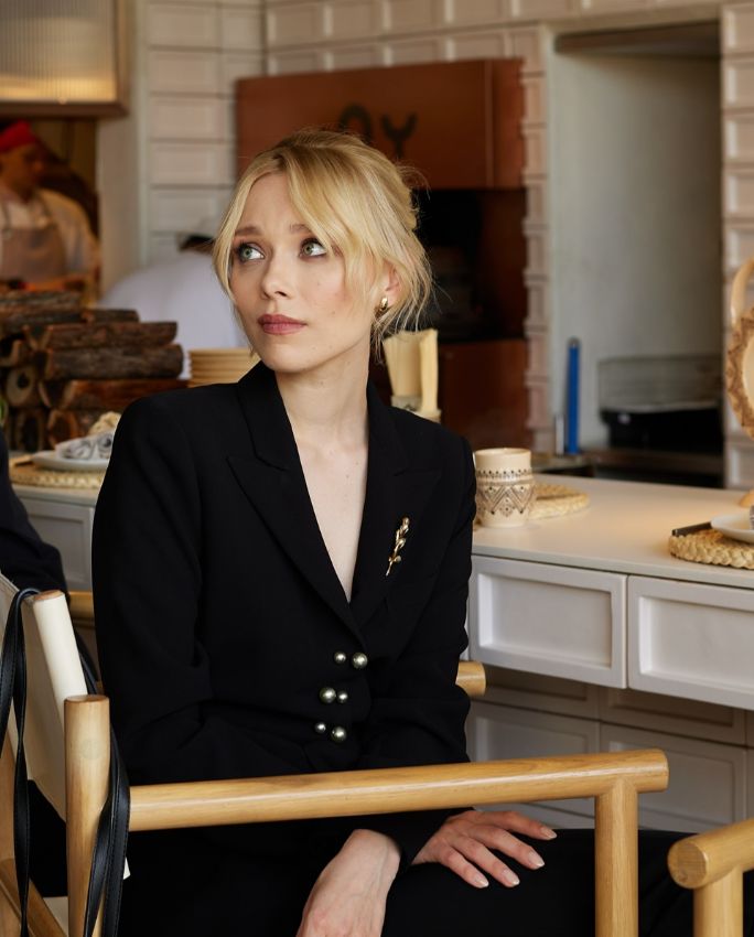 na prosvitnickomu zahodi u dubayi viddali shanu vidatnim ukrayinkam 6ac65a9