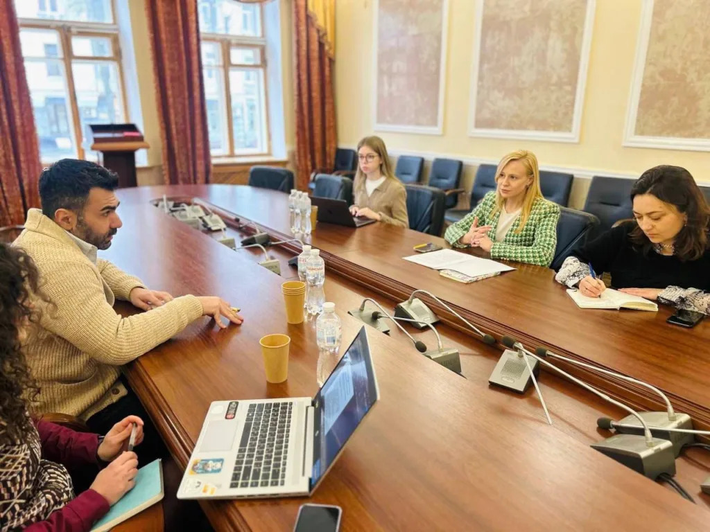 psihologichna pidtrimka v bibliotekah mkip ta junesko realizujut spilnij proyekt 5ae5bac