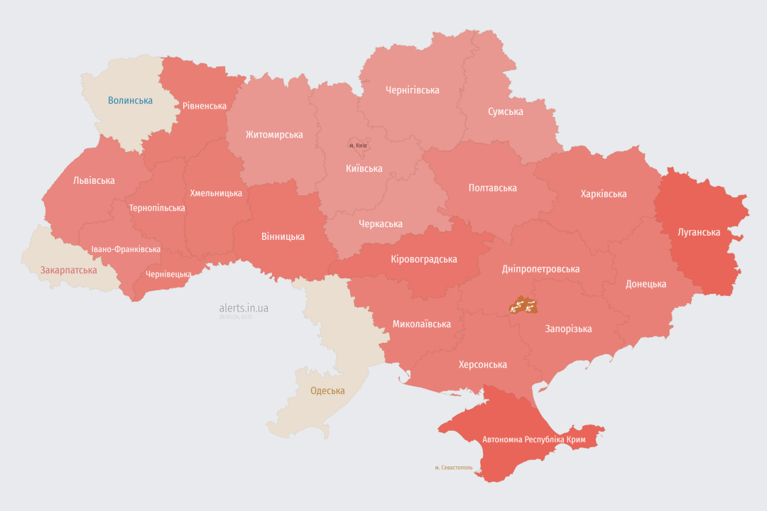 v ukrayini bula masshtabna povitrjana trivoga rosijska aviacija zapustila krilati raketi f1cde48