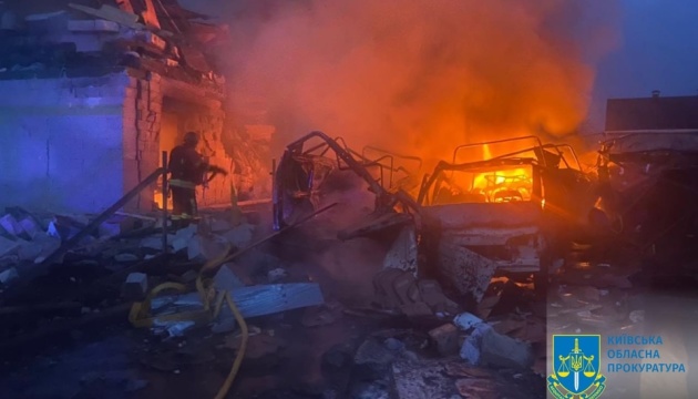 vnaslidok raketnoyi ataki rf na kiyivshhini poshkodzheni ponad 70 privatnih budinkiv 1b21172