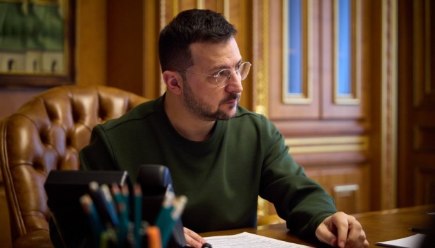 Зеленський призначив державні стипендії 18 видатним діячам освіти