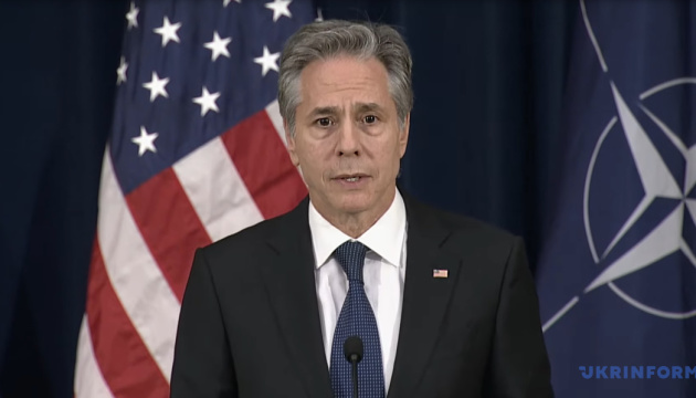 Блінкен запізнився на зустріч НАТО через несправність літака - Bloomberg