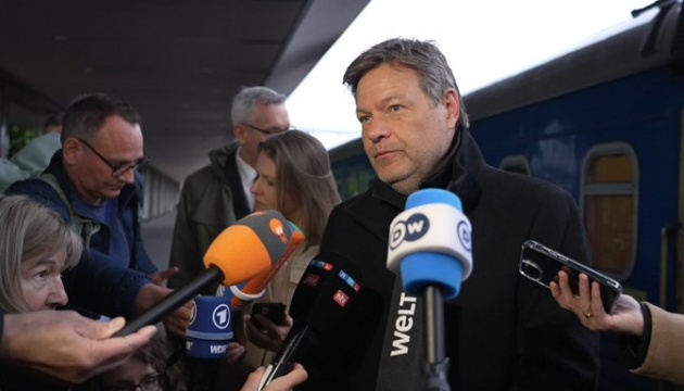 До Києва прибув віцеканцлер Німеччини Габек