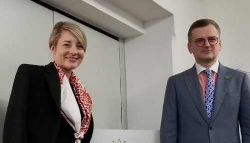 Глава МЗС Канади закликала до єдності у підтримці України