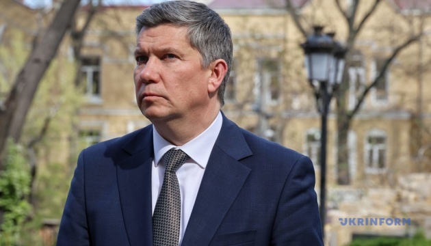 karandyeyev vidvidav hudozhnij muzej v odesi ta zustrivsja z dijachami mistectva 1c573d9