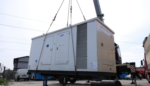 Київщина передала Харківській області понад 100 генераторів