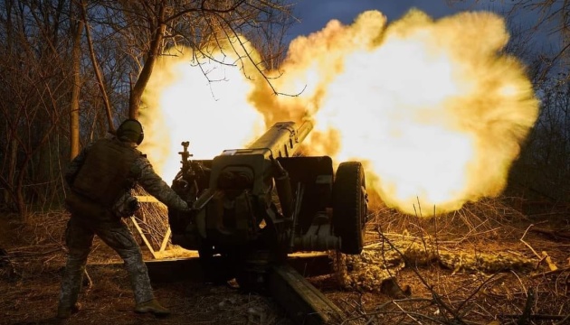 На Бахмутському й Новопавлівському напрямках за тиждень відбили понад 300 атак - Генштаб