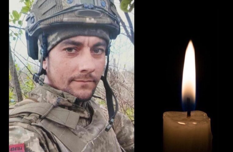 На Буковині в останній шлях проведуть військових, які воювали на війні з росією