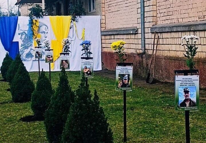 На Буковині відкрили Алею Слави загиблим у російсько-українській війні