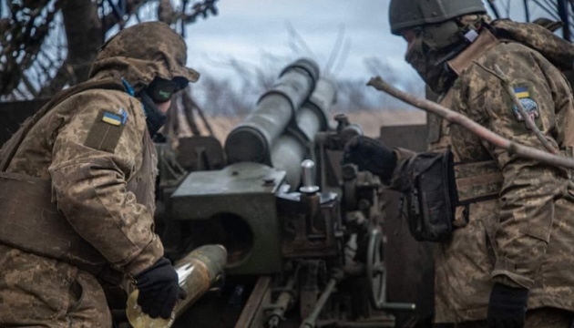 На фронті за добу - 65 зіткнень, найбільше атак на Бахмутському напрямку