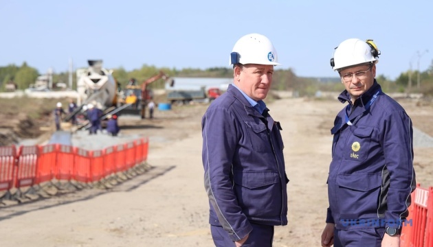 na hmelnickij aes zajavili pro start pidgotovki do budivnictva novih energoblokiv eaf5ad7