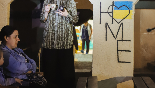 na odeshhini vidbulas premyera dokumentalnoyi vistavi pro mitciv ta mistkin jaki sluzhat v zsu c0c96b5