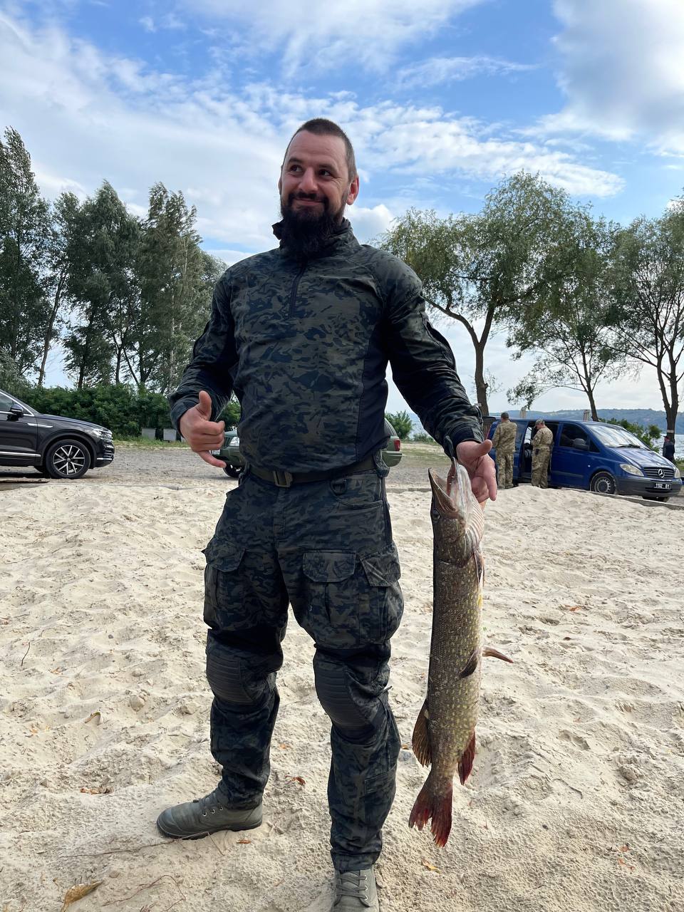 pamjati zahisnikiv ukrayini igorja borsuka jurija konotopenka ta sergija tretjaka b0badf5