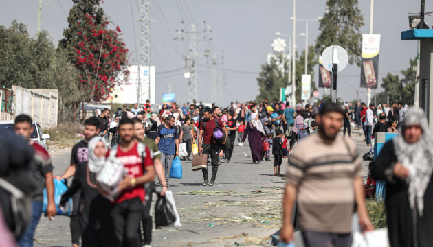 Після розмови Нетаньягу з Байденом Ізраїль дозволив збільшити постачання гумдопомоги до Гази
