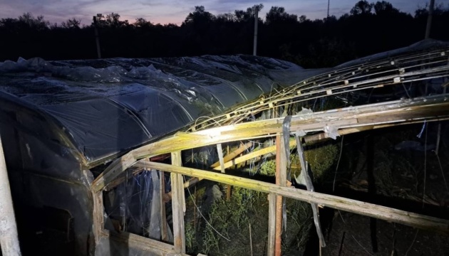 Росіяни увечері та вночі обстрілювали Нікопольський район