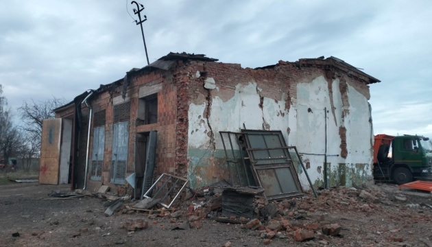 Росіяни за добу обстріляли 16 населених пунктів на Сумщині