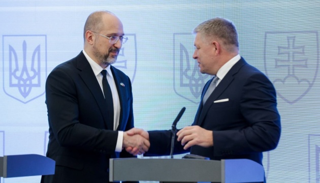 Словаччина надасть Україні машини розмінування - Фіцо