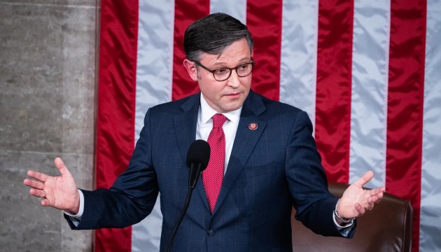 Спікер Джонсон заявив, що не піддаватиметься на погрози ультраправих щодо його відставки