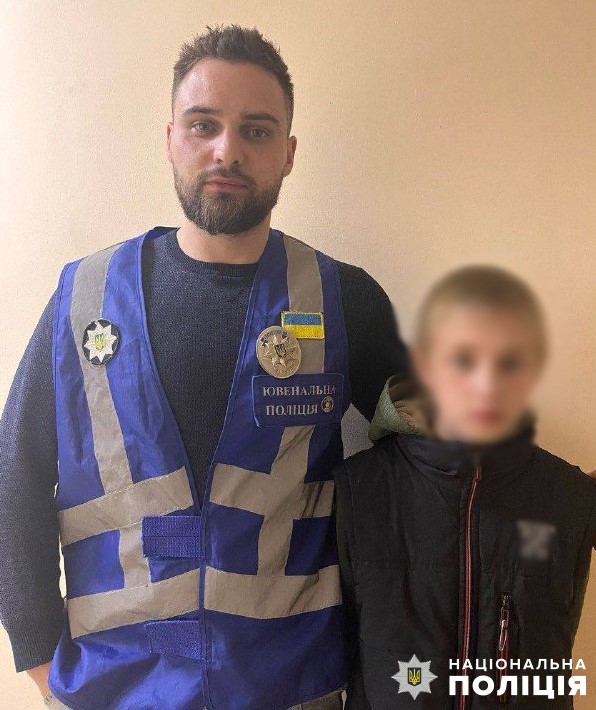stolichni policejski rozshukali 12 richnogo hlopchika 4037de4