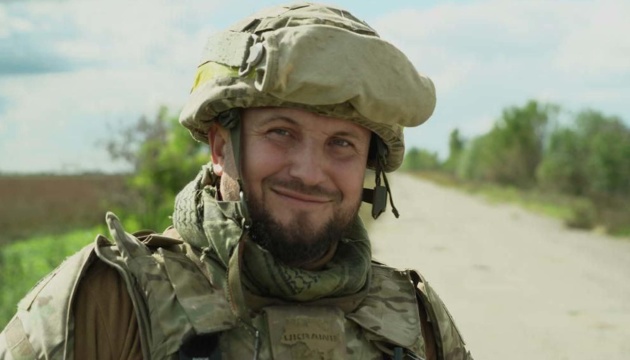 Треба, щоб якомога більше людей пройшли через службу в ЗСУ - військовий письменник