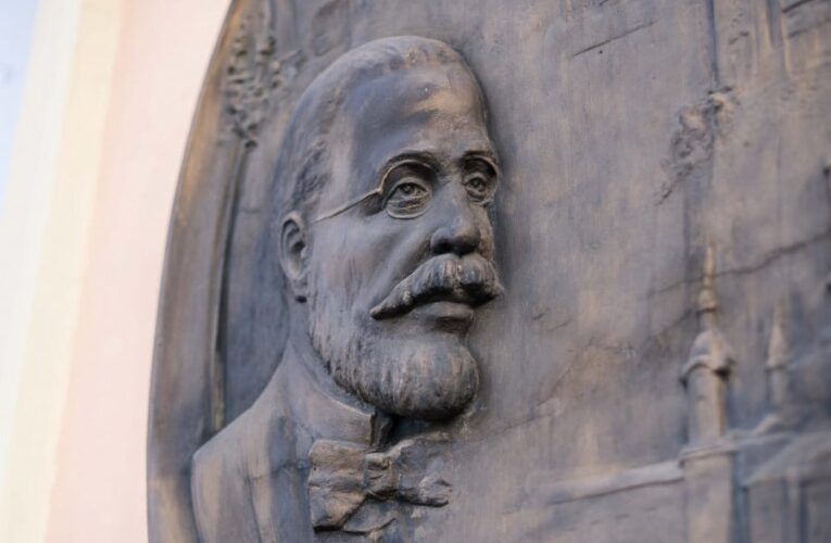 У Чернівцях почали прийом заявок на отримання премії Кохановського