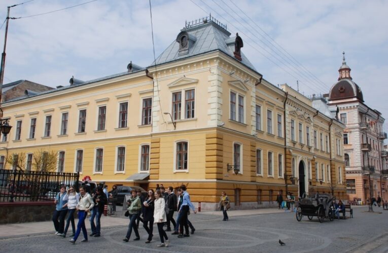 У Чернівцях відбудеться відкриття фотовиставки «Незламність в об’єктиві»