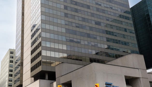 u kanadi zjavilasja druga ukrayinska knizhkova polichka c5baa1f