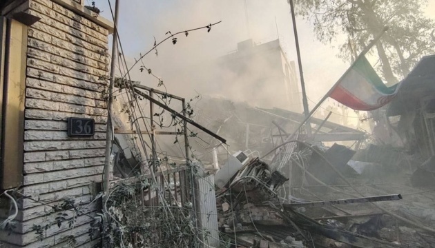 У Сирії заявили про авіаудар Ізраїлю по консульству Ірану, вбитий генерал