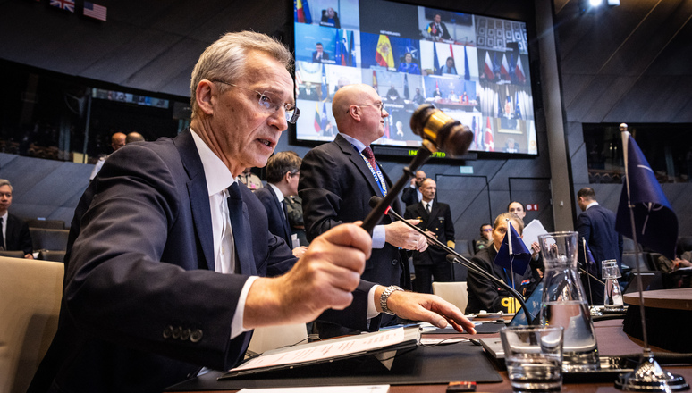 ukrayina maye bagatorivnevu sistemu ppo ale vona potrebuye posilennja stoltenberg 8165d24