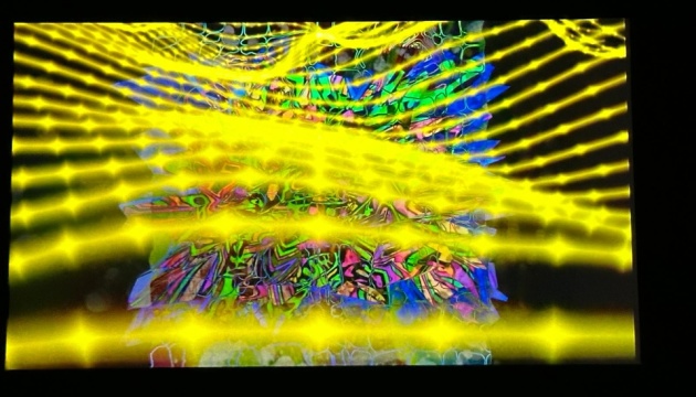 5/7: Українська програма на відкриття фестивалю європейської фотографії в Парижі / Фото надані Культурним центром України у Франції ukrayina predstavila programu na festivali molodoyi yevropejskoyi fotografiyi u parizhi 2de353a