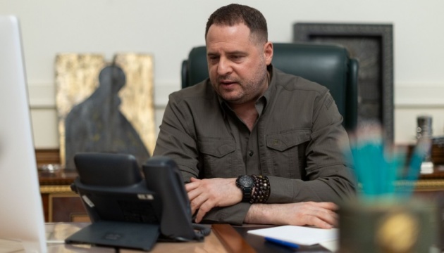 Єрмак і Салліван обговорили ситуацію на фронті і допомогу Україні