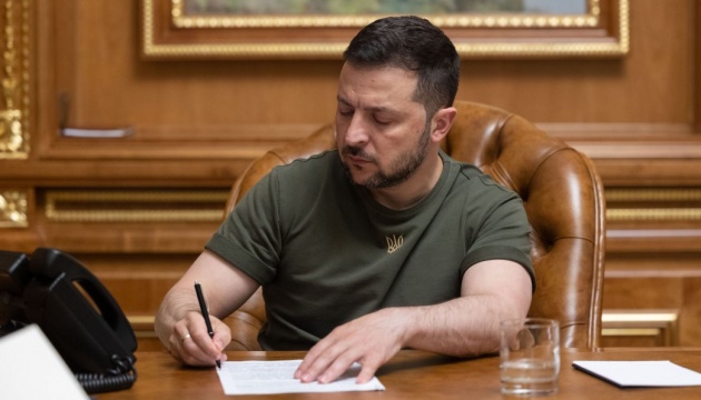 Зеленський підписав закон, що скасовує статус «обмежено придатний» до військової служби