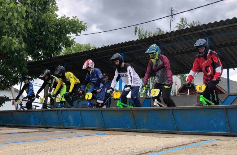 Чернівецькі велосипедисти стали призерами всеукраїнських змагань