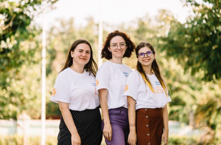 Молоді з Буковини пропонують змінити професію та поїхати вчителювати у містечка й села