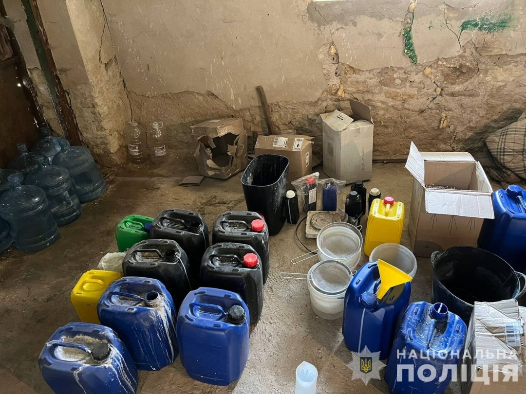 na vinnichchini zneshkodili narkosindikat z miljonnimi oborotami 638dd44