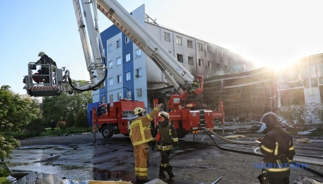 raketna ataka po novij poshti v odesi poshkodzheni blizko 900 vidpravlen 2cabc07