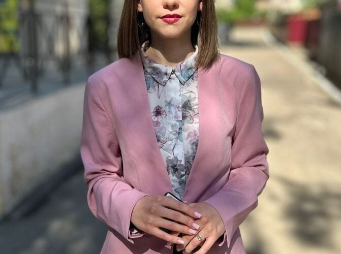 У Чернівцях призначили директорку гімназії №5 після звільнення попередньої