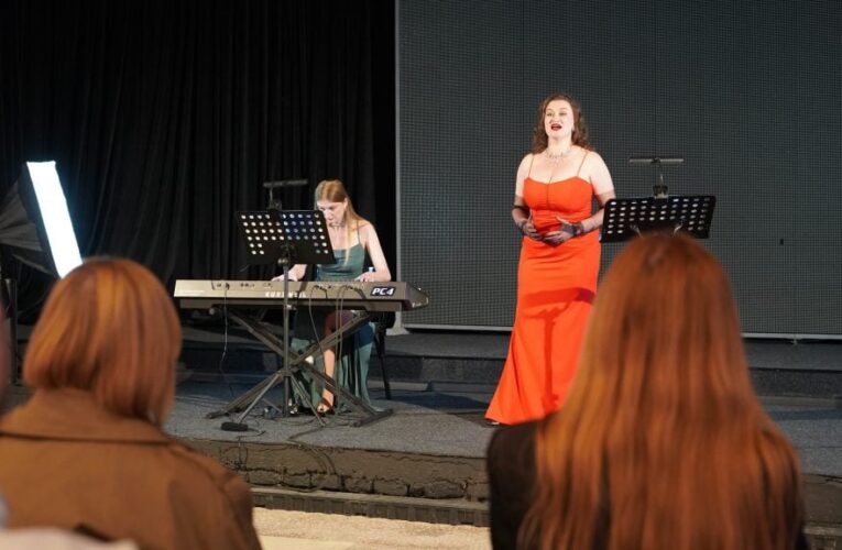 У Чернівцях відбудеться вечір джазу: збиратимуть кошти на дрон для підрозділу