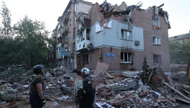 У Харкові під завалами можуть перебувати до пʼяти людей