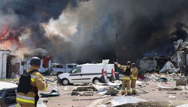 У Миколаєві кількість постраждалих через ракетний удар зросла до шести