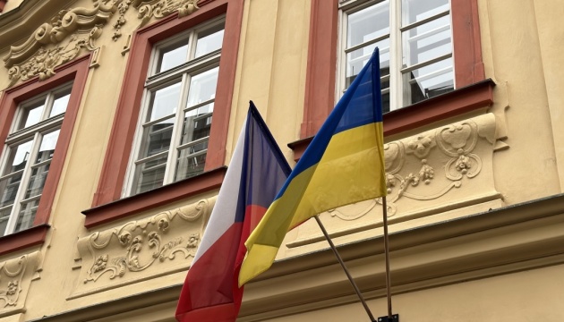 У МВС Чехії запускають проєкт допомоги з повернення українців додому