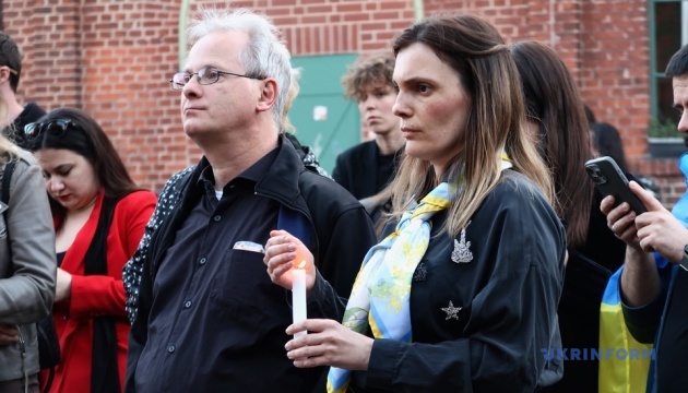 ukrayinci berlina vshanuvali pamjat spivvitchiznikiv zhertv drugoyi svitovoyi b9fc8ea