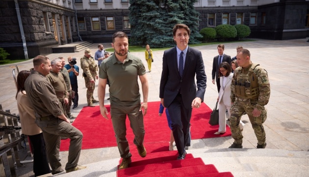 Зеленський і Трюдо скоординували позиції перед Самітом миру