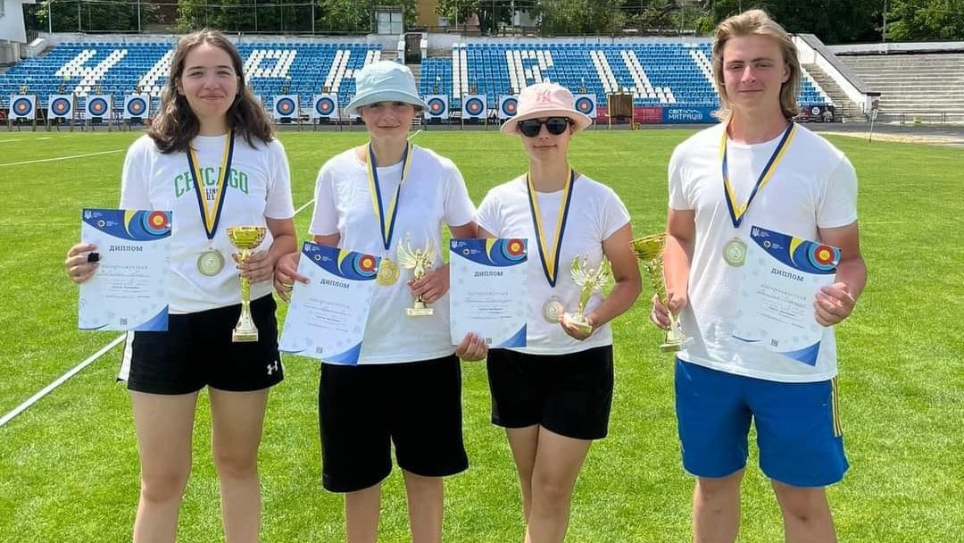 Чернівецькі лучники здобули нагороди першого етапу Кубка України 11 Чернівецькі лучники здобули нагороди першого етапу Кубка України