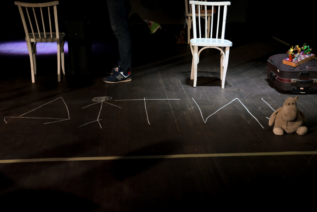 doneckij teatr pokazhe vistavu mariupolska drama na festivali v rumuniyi 22c13c3