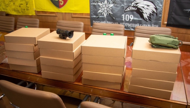 Івано-Франківськ передав військовим ще 20 FPV-дронів