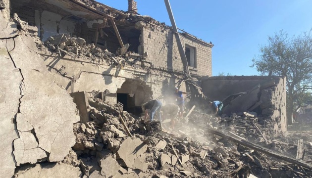 На Херсонщині ворог за добу обстріляв 28 населених пунктів, шестеро поранених