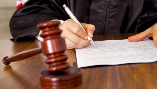 Напад на волонтерку в Києві: другому пенсіонеру оголосили підозру