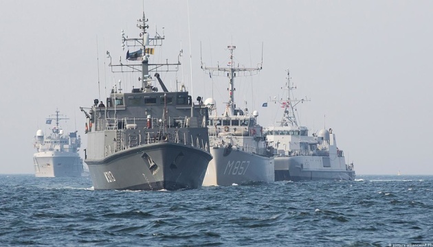 НАТО посилить стримування Росії в Чорному та Балтійському морях - віцеадмірал
