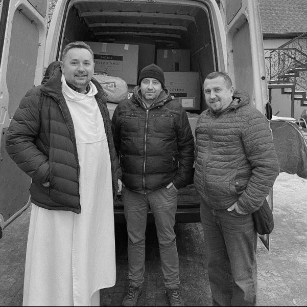 pamʼjati polskogo volontera mareka pozivnij vedmedik 7501557